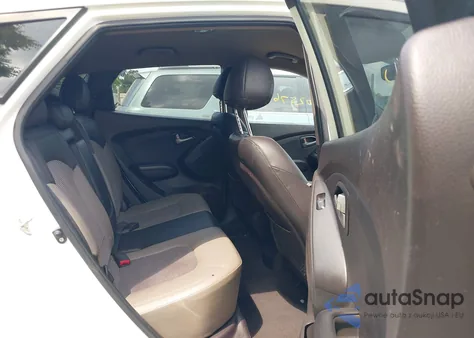 2010 Hyundai Tucson Gls z USA, uszkodzony, nr VIN KM8JU3AC7AU078204